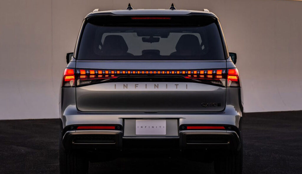 キムタクの愛車インフィニティQX80